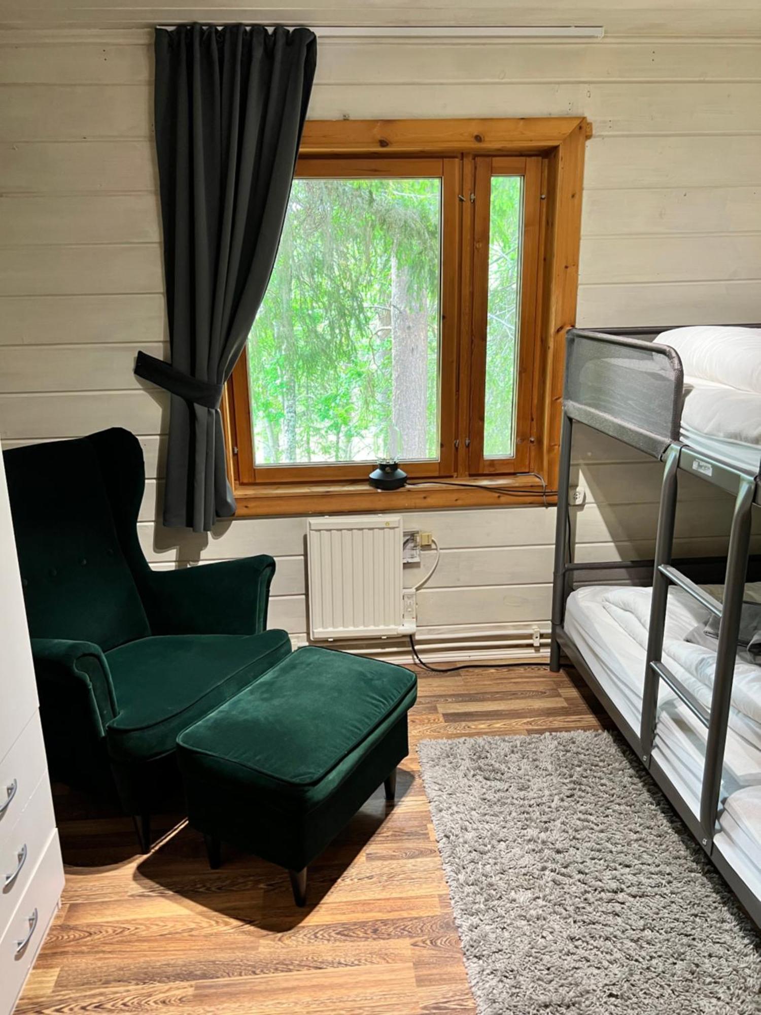 AuktsjaurGemuetliches Blockhaus Im Wald别墅 外观 照片
